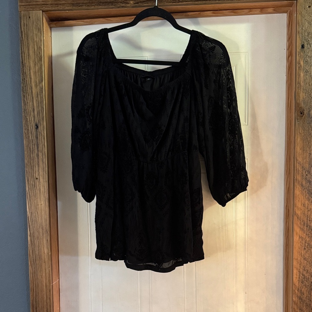 Elegant Black Lace Women's Top